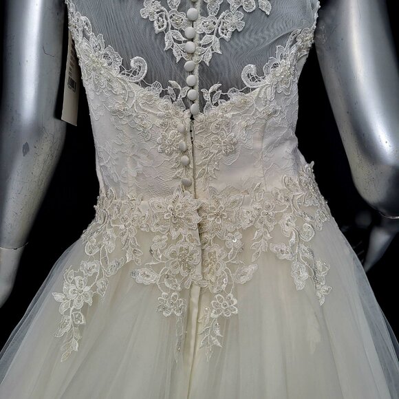 NWT~$1195~BONNY BRIDAL~8/10~TWO PIECE IVORY LACE WEDDING DRESS TRAIN SKIRT - Picture 13 of 16